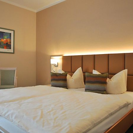 Hotel Friesen Werdau ภายนอก รูปภาพ