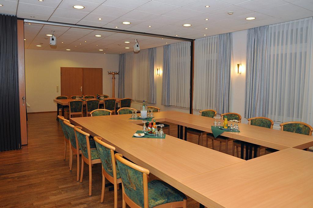 Hotel Friesen Werdau ภายนอก รูปภาพ